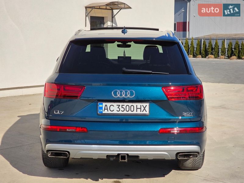 Позашляховик / Кросовер Audi Q7 2018 в Луцьку