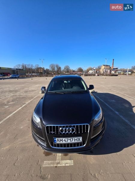 Внедорожник / Кроссовер Audi Q7 2014 в Житомире