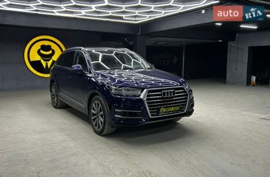 Позашляховик / Кросовер Audi Q7 2019 в Чернівцях