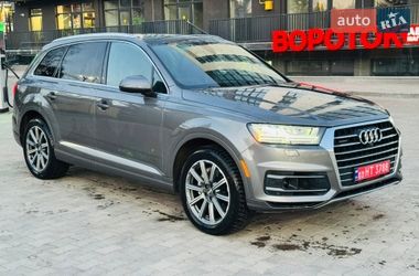 Позашляховик / Кросовер Audi Q7 2017 в Луцьку
