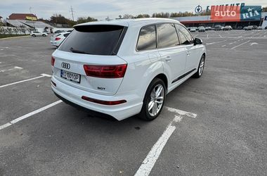 Внедорожник / Кроссовер Audi Q7 2018 в Ужгороде
