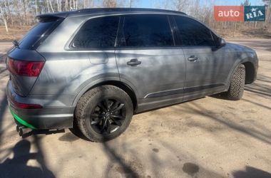 Внедорожник / Кроссовер Audi Q7 2017 в Житомире