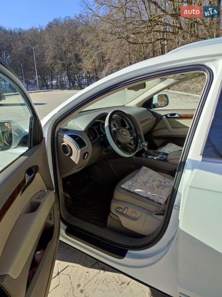 Позашляховик / Кросовер Audi Q7 2013 в Тернополі