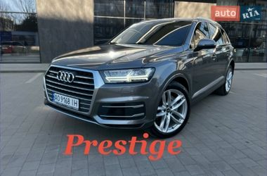 Позашляховик / Кросовер Audi Q7 2017 в Ужгороді