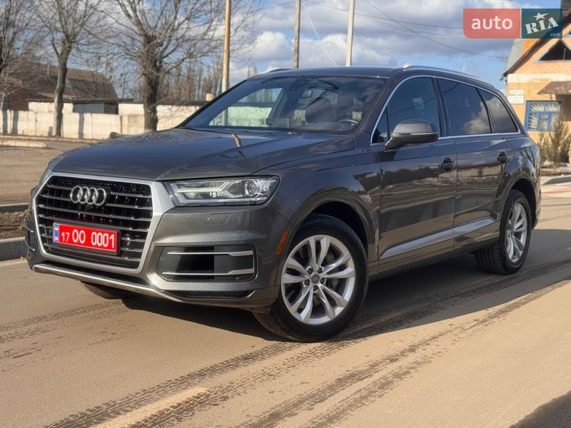 Внедорожник / Кроссовер Audi Q7 2019 в Лубнах