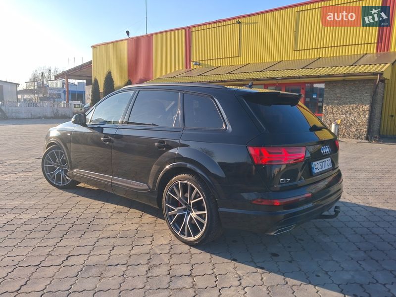 Внедорожник / Кроссовер Audi Q7 2018 в Ковеле