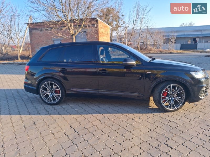 Внедорожник / Кроссовер Audi Q7 2018 в Ковеле