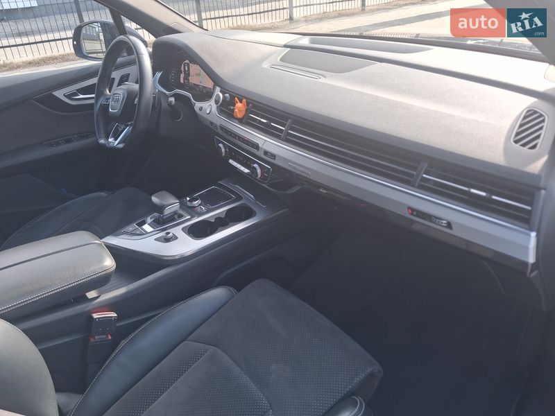 Внедорожник / Кроссовер Audi Q7 2018 в Ковеле
