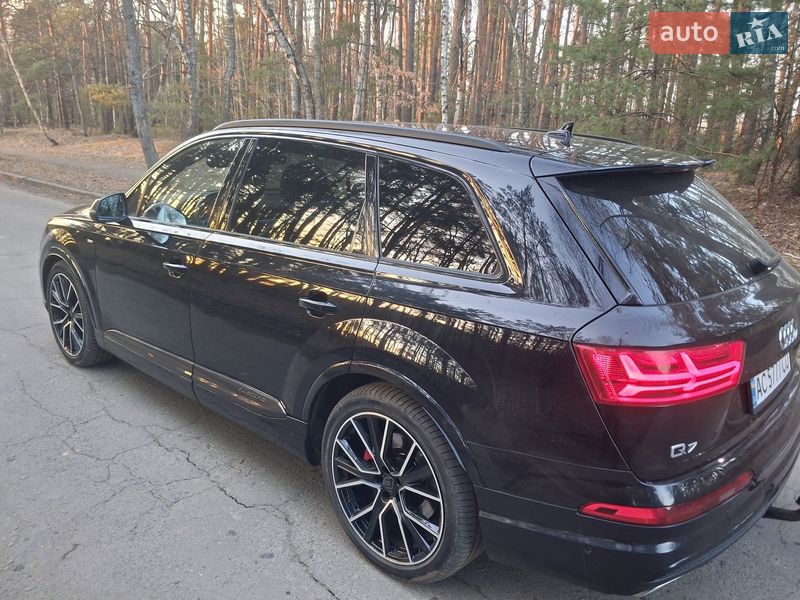 Внедорожник / Кроссовер Audi Q7 2018 в Ковеле