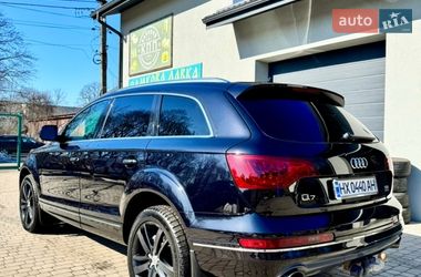 Внедорожник / Кроссовер Audi Q7 2013 в Староконстантинове