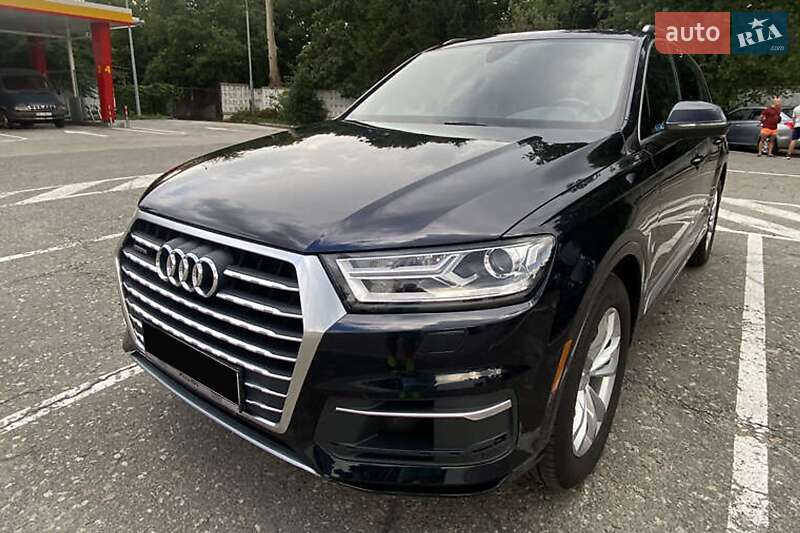 Внедорожник / Кроссовер Audi Q7 2016 в Киеве