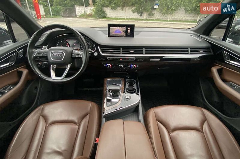 Внедорожник / Кроссовер Audi Q7 2016 в Киеве