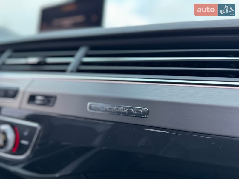 Внедорожник / Кроссовер Audi Q7 2018 в Киеве