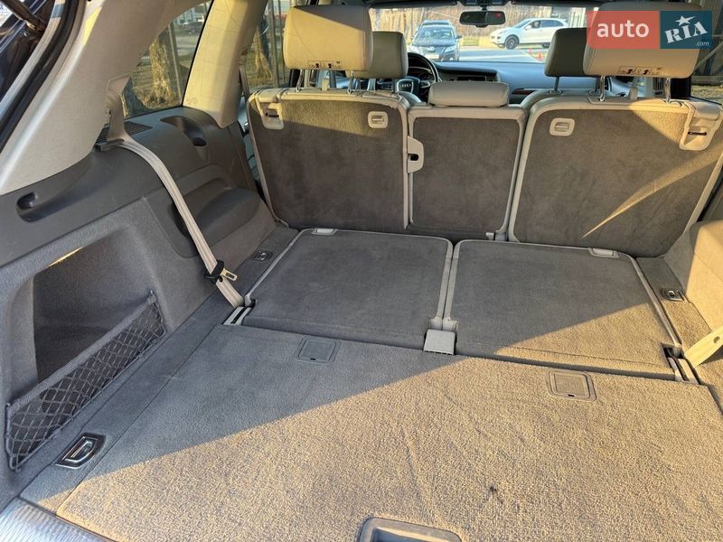 Позашляховик / Кросовер Audi Q7 2010 в Стрию