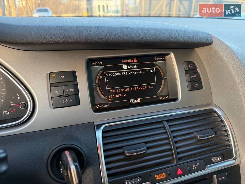 Позашляховик / Кросовер Audi Q7 2010 в Стрию