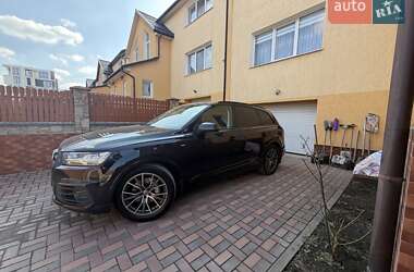 Внедорожник / Кроссовер Audi Q7 2018 в Хмельницком