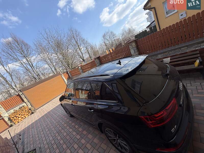 Внедорожник / Кроссовер Audi Q7 2018 в Хмельницком