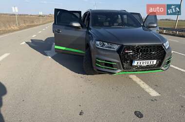 Внедорожник / Кроссовер Audi Q7 2017 в Житомире