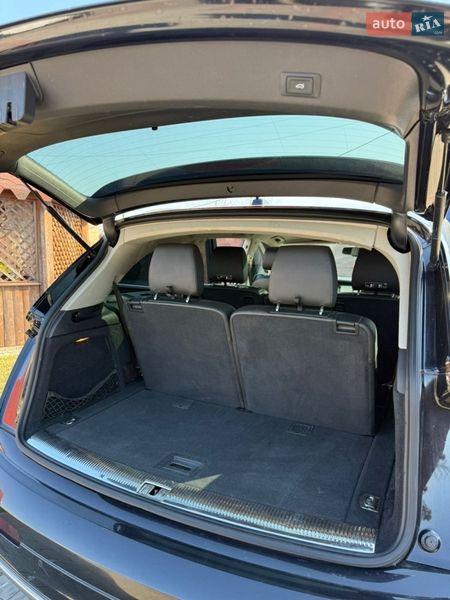 Внедорожник / Кроссовер Audi Q7 2014 в Любомле