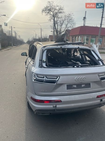 Позашляховик / Кросовер Audi Q7 2017 в Херсоні фото 4 Позашляховик / Кросовер Audi Q7 2017 в Херсоні