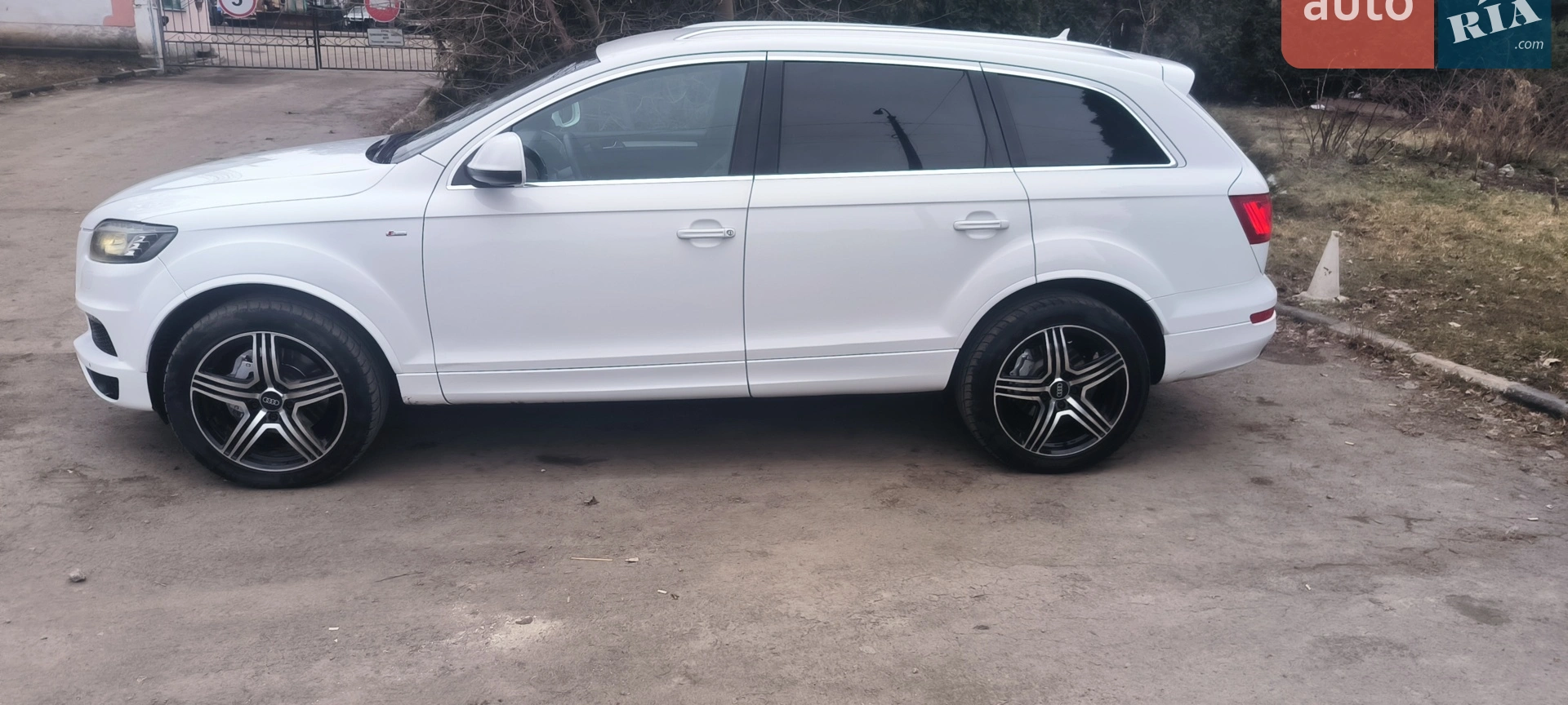 2011 Audi Q7 - мініатюра 19