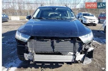 Внедорожник / Кроссовер Audi Q7 2017 в Ужгороде