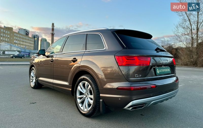 Позашляховик / Кросовер Audi Q7 2017 в Києві фото 9 Позашляховик / Кросовер Audi Q7 2017 в Києві