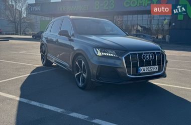 Внедорожник / Кроссовер Audi Q7 2021 в Киеве
