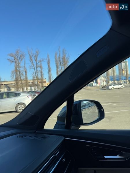 Внедорожник / Кроссовер Audi Q7 2021 в Киеве