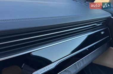 Внедорожник / Кроссовер Audi Q7 2021 в Киеве