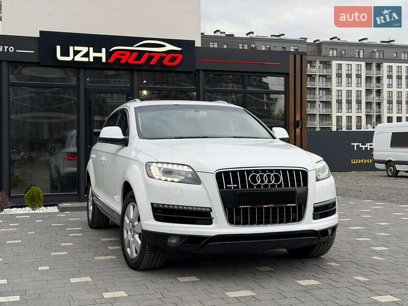 Внедорожник / Кроссовер Audi Q7 2011 в Ужгороде