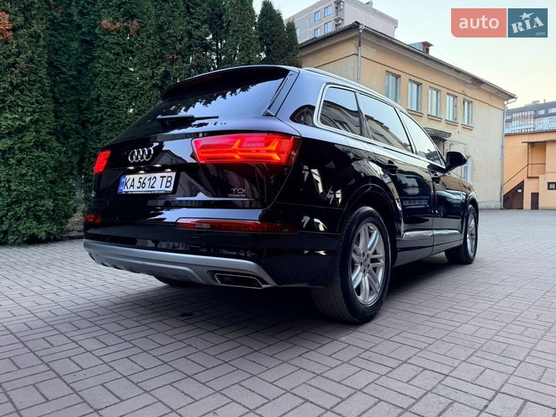 Внедорожник / Кроссовер Audi Q7 2016 в Хмельницком