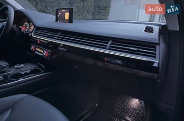 Внедорожник / Кроссовер Audi Q7 2016 в Хмельницком