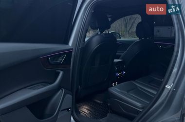 Внедорожник / Кроссовер Audi Q7 2017 в Киеве
