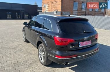 Внедорожник / Кроссовер Audi Q7 2011 в Нововолынске