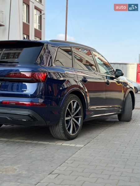 Внедорожник / Кроссовер Audi Q7 2021 в Ивано-Франковске