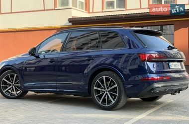 Внедорожник / Кроссовер Audi Q7 2021 в Ивано-Франковске