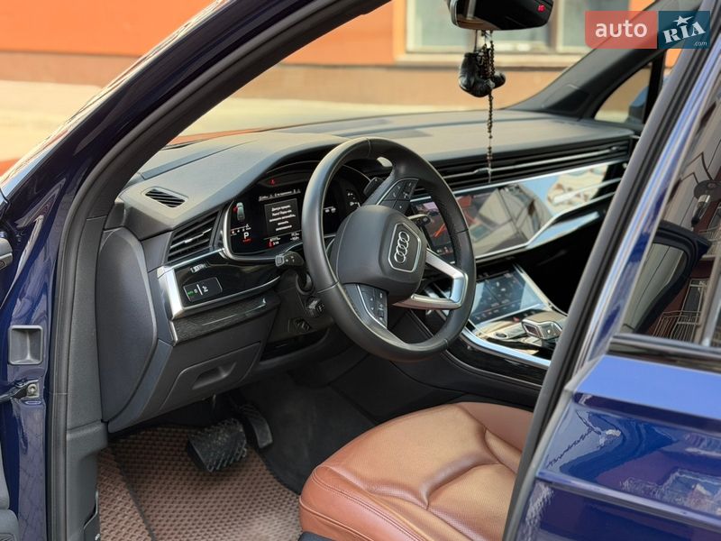 Внедорожник / Кроссовер Audi Q7 2021 в Ивано-Франковске