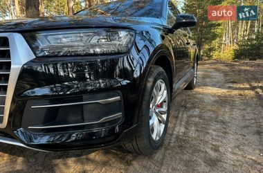 Внедорожник / Кроссовер Audi Q7 2019 в Полтаве