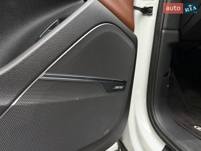 Позашляховик / Кросовер Audi Q7 2016 в Києві фото 12 Позашляховик / Кросовер Audi Q7 2016 в Києві