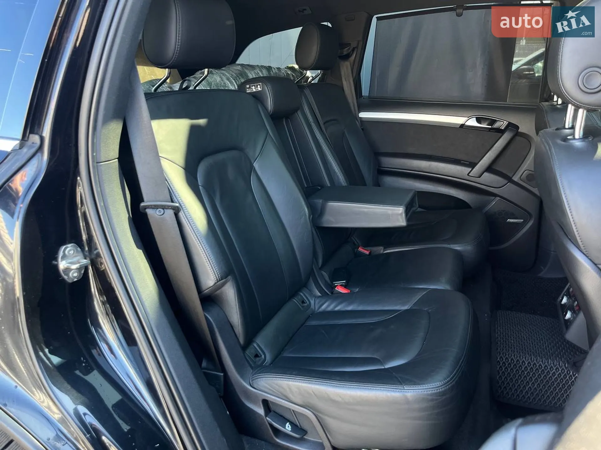 2010 Audi Q7 - мініатюра 11