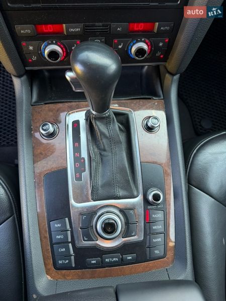 Внедорожник / Кроссовер Audi Q7 2011 в Ладыжине
