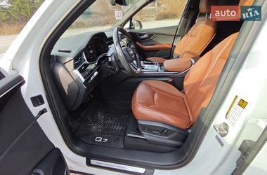 Внедорожник / Кроссовер Audi Q7 2020 в Хмельницком