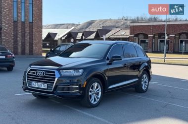 Внедорожник / Кроссовер Audi Q7 2016 в Киеве