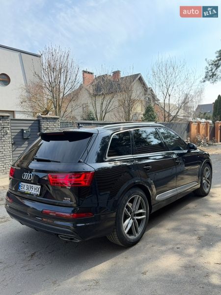 Позашляховик / Кросовер Audi Q7 2017 в Києві фото 4 Позашляховик / Кросовер Audi Q7 2017 в Києві