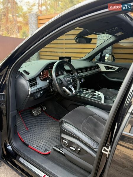 Позашляховик / Кросовер Audi Q7 2017 в Києві фото 12 Позашляховик / Кросовер Audi Q7 2017 в Києві