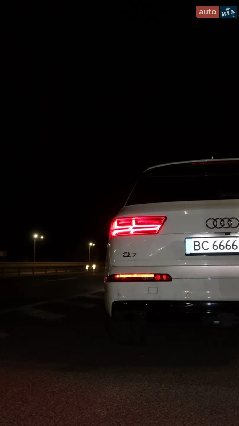 2016 Audi Q7 - мініатюра 10