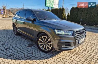 Внедорожник / Кроссовер Audi Q7 2016 в Каменец-Подольском