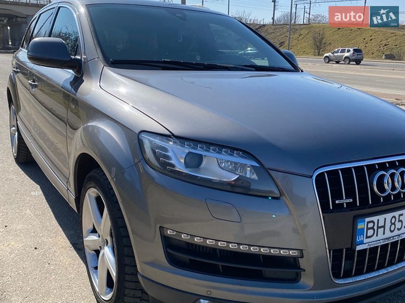 Audi Q7 2012