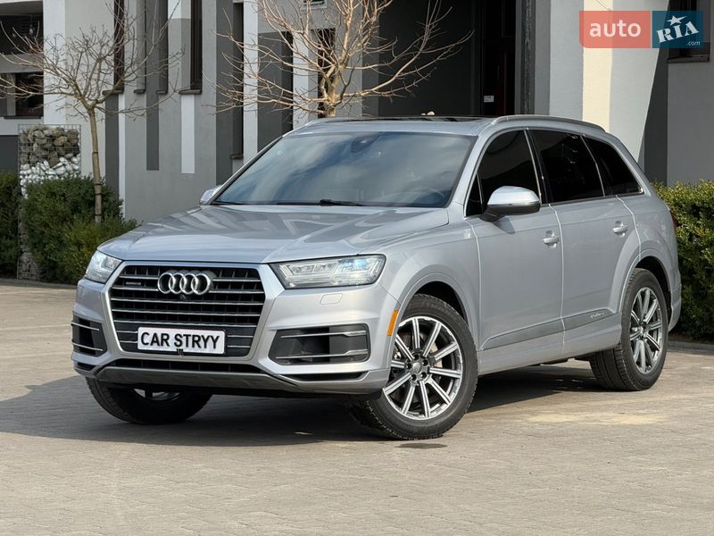 Внедорожник / Кроссовер Audi Q7 2017 в Стрые